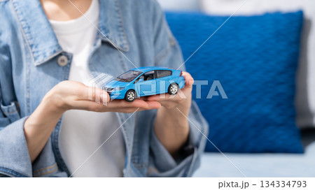 女性 車 手元 女性 車 手元 134334793
