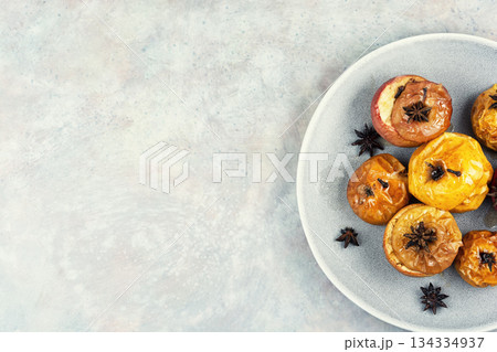 Warm Baked Apples with Cloves 134334937