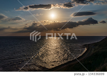 静岡県御前崎市御前崎　御前崎ロングビーチの風景　 134336899