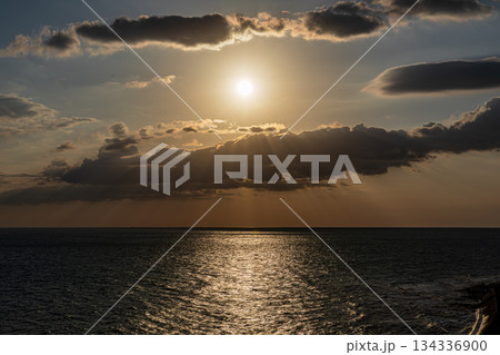 静岡県御前崎市御前崎　御前崎ロングビーチの風景　 134336900