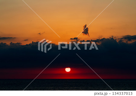 静岡県御前崎市御前崎　御前崎ロングビーチの風景 134337013