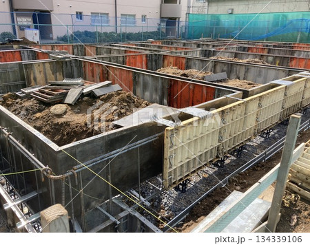 基礎 基礎 134339106