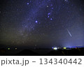 《ふたご座流星群》ふたご座流星群の流星と冬の大三角形とカノープス 134340442