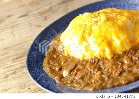 オムカレーライス オムカレーライス 134341778
