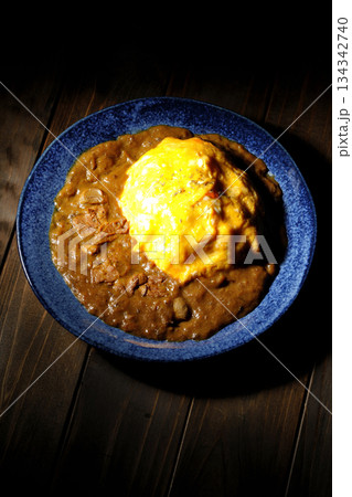 オムカレーライス 134342740