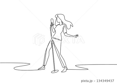 Single one line drawing a woman singing while holding a standing mic and posing. The stunning appearance of the queen of the stage. National Sing Out Day. Continuous line design graphic illustration 134349437