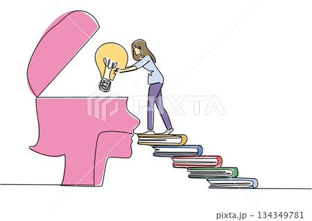 Single continuous line drawing a woman walks carry a big lightbulb towards a silhouette of a head with open top. Instilling peace of mind. National Creativity Day. One line design vector illustration 134349781
