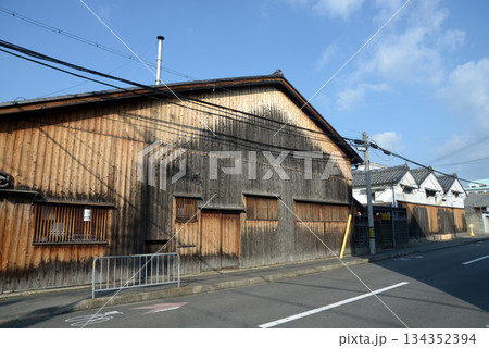 澤井醤油本店　京都市上京区中長者町通新町西入ル 134352394