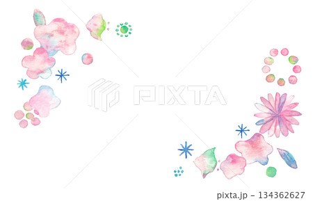 水彩画。水彩タッチの年賀状素材。和風の桜と椿の水彩ベクターフレーム。花の水彩年賀状テンプレート。 134362627