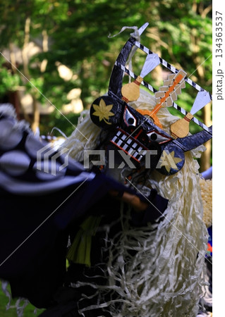 岩手県　民俗芸能公演　獅子踊り 134363537