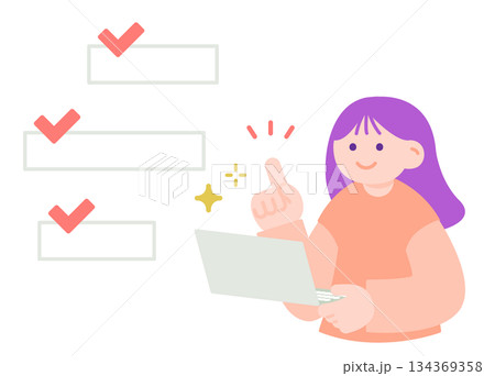 タスクを確認するノートパソコンを持つ女性 タスクを確認するノートパソコンを持つ女性 134369358