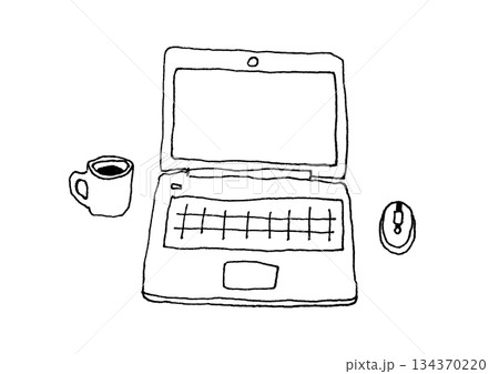 ノートパソコンの手描きイラスト 134370220