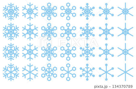 様々な形の雪の結晶アイコンのベクターイラストセット 134370789