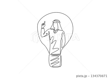 Single continuous line drawing Arabian man with gestures got an idea in a lightbulb. Brilliance of ideas. Clarity of thinking. Genius. National Creativity Day. One line design vector illustration 134370871