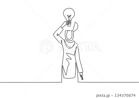 Single continuous line drawing Arab woman with head uncovered and lifts lightbulb above head. Brainstorming session. Unlimited creativity. National Creativity Day. One line design vector illustration 134370874