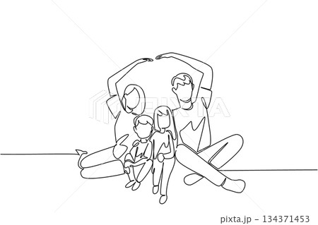 Single one line drawing a family sitting on the floor, the hands of parent forms the roof of the house. The warmth of a family. Global Day of Parents. Continuous line design graphic illustration Single one line drawing a family sitting on the floor, the hands of parent forms the roof of the house. The warmth of a family. Global Day of Parents. Continuous line design graphic illustration 134371453