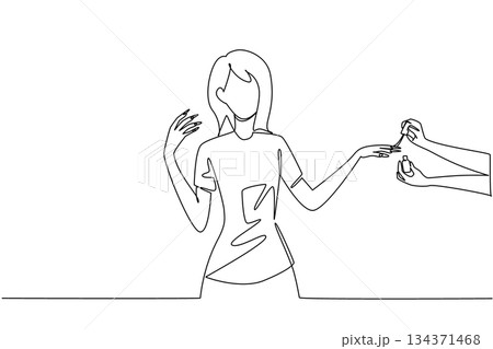 Continuous one line drawing a woman has her nails painted by a pair of hands. Beauty therapy. Comprehensive care for charming. National Nail Polish Day. Single line draw design vector illustration Continuous one line drawing a woman has her nails painted by a pair of hands. Beauty therapy. Comprehensive care for charming. National Nail Polish Day. Single line draw design vector illustration 134371468