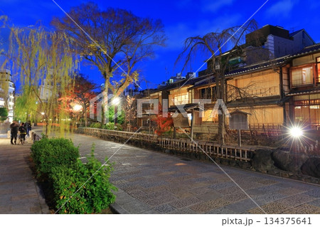 【京都府】祇園白川の夜景 134375641