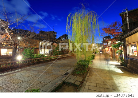 【京都府】祇園白川の夜景 【京都府】祇園白川の夜景 134375643