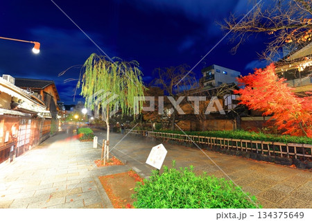 【京都府】祇園白川の夜景 【京都府】祇園白川の夜景 134375649