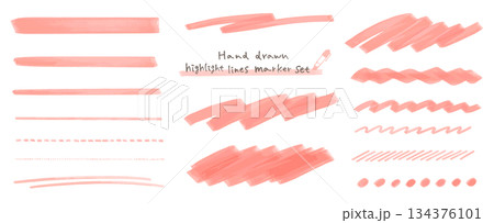 手描きのアンダーラインマーカーセット。ハイライト、重要なポイント。罫線、テキストを強調する時の装飾。 手描きのアンダーラインマーカーセット。ハイライト、重要なポイント。罫線、テキストを強調する時の装飾。 134376101