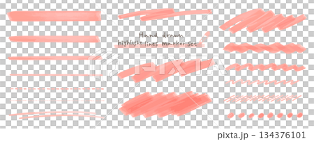 手描きのアンダーラインマーカーセット。ハイライト、重要なポイント。罫線、テキストを強調する時の装飾。 手描きのアンダーラインマーカーセット。ハイライト、重要なポイント。罫線、テキストを強調する時の装飾。 134376101
