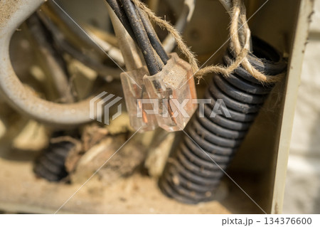 住宅の外壁にあるジャンクションボックス 住宅の外壁にあるジャンクションボックス 134376600