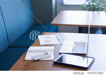 コワーキングスペース 134377562