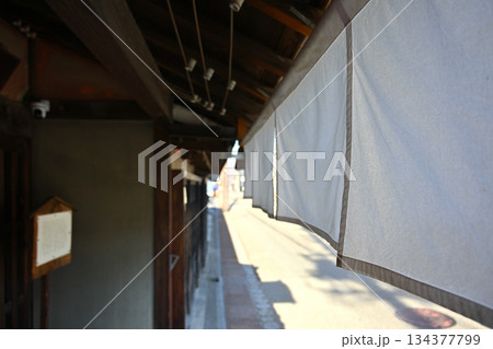 犬山城下町（練屋町の荵苳酒・小島家） 134377799