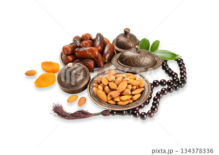 Ramadan, traditional items and food, isolated, PNG 134378336