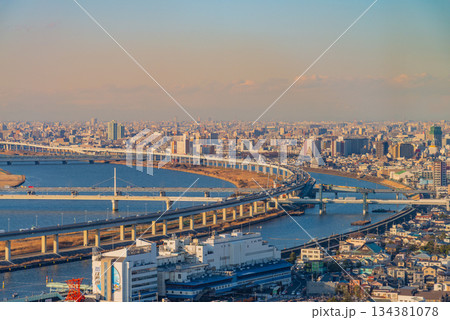 (東京都)東京都市風景 墨田区・江東区・江戸川区 夕景 (東京都)東京都市風景 墨田区・江東区・江戸川区 夕景 134381078