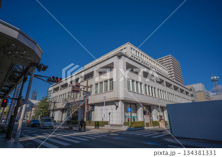 山梨中央銀行 本店【山梨県甲府市】 134381331