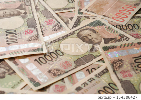 一面の一万円札 一面の一万円札 134386427