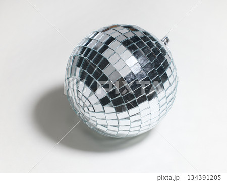 Christmas mirror ball decoration 134391205