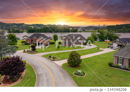 Rural community with expensive houses in Tennessee. Premium housing development in the USA Rural community with expensive houses in Tennessee. Premium housing development in the USA 134398206