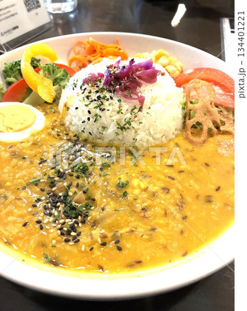 品川区上大崎で食べる「レンズ豆とラウドダールのカレー」 品川区上大崎で食べる「レンズ豆とラウドダールのカレー」 134401221