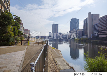 阪急電鉄今津線鉄橋 134401678