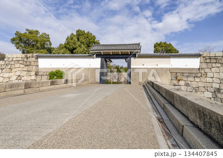 大阪城　桜門 134407845