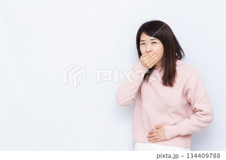 食あたり 食あたり 134409788