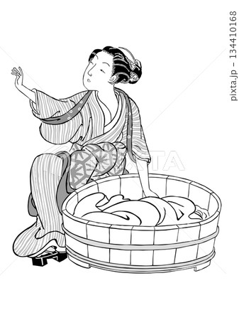 洗濯をする和服の女性 その1 134410168