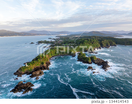龍舞崎の夜明け(宮城県 気仙沼大島) 龍舞崎の夜明け(宮城県 気仙沼大島) 134414543