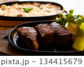 ステーキと焼き飯 134415679