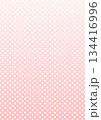 縦の背景　細かいドットのパターンとグラデーション　ピンク 134416996