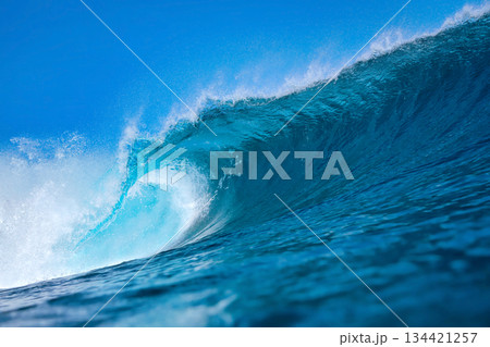 Wonderful ocean wave 134421257