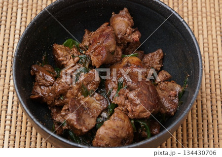 鶏肝レバニラ炒め 134430706