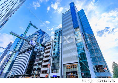 東京　中央区　京橋の都市風景　京橋交差点付近 134431313
