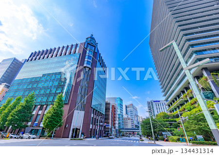 東京　中央区　京橋の都市風景　京橋交差点付近 134431314
