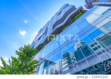 東京 中央区 銀座の都市風景 銀座通り口交差点付近 東京 中央区 銀座の都市風景 銀座通り口交差点付近 134431322