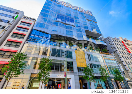 東京 中央区 銀座の都市風景 銀座一丁目交差点付近 東京 中央区 銀座の都市風景 銀座一丁目交差点付近 134431335
