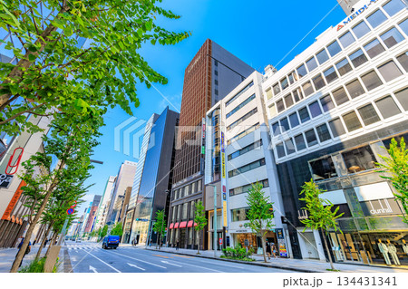 東京 中央区 銀座の都市風景 銀座一丁目交差点付近 東京 中央区 銀座の都市風景 銀座一丁目交差点付近 134431341